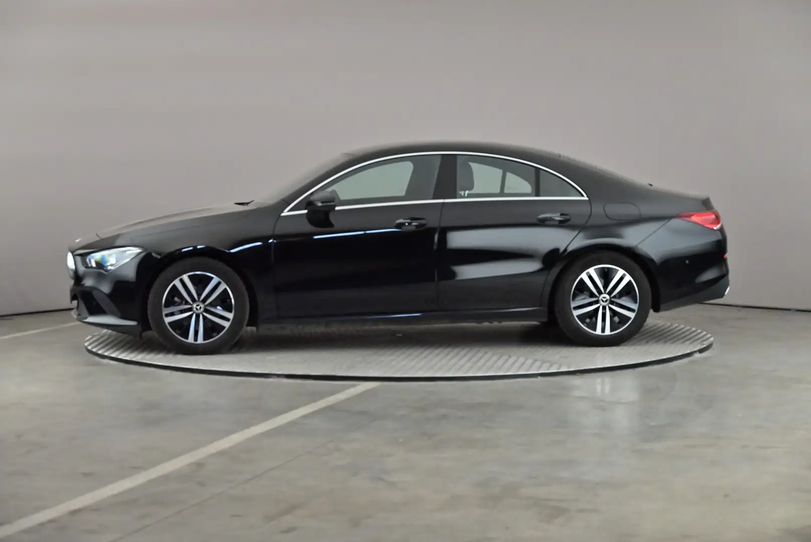 Mercedes-Benz CLA 180 180d Business Solution LEDER/STOF LED GPS PDC CAM Fekete - 2