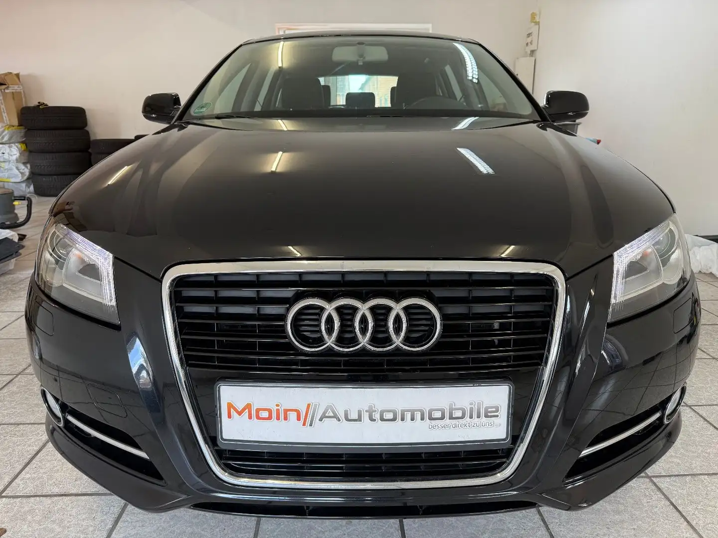 Audi A3 Sportback 1.2 TFSI Ambition Noir - 2