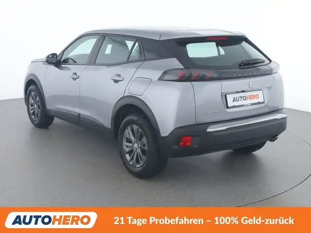 Peugeot 2008 view 4