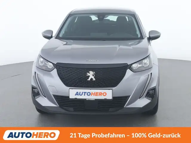 Peugeot 2008 view 9