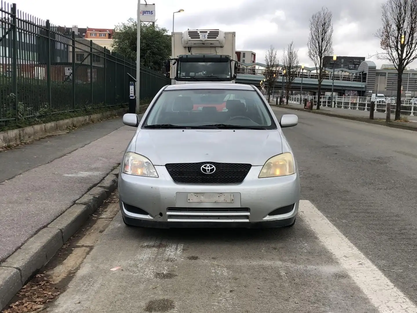 Toyota Corolla 1.4i VVT-i 16v Linea Luna - 2