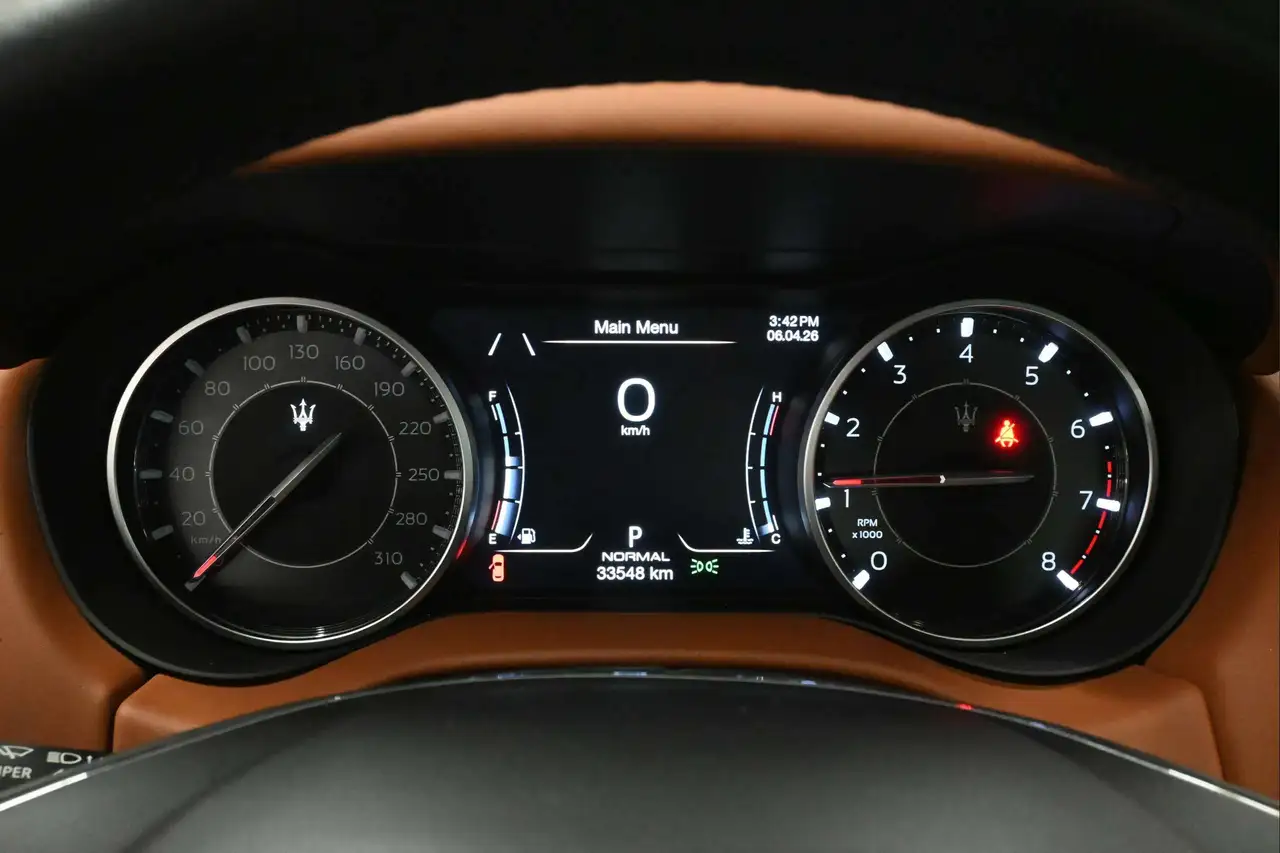 Maserati Ghibli fotografie Maserati Ghibli