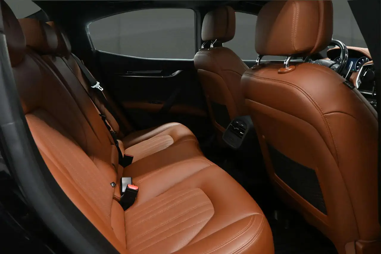 Maserati Ghibli fotografie Maserati Ghibli