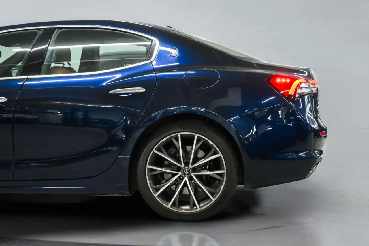 Maserati Ghibli fotografie Maserati Ghibli