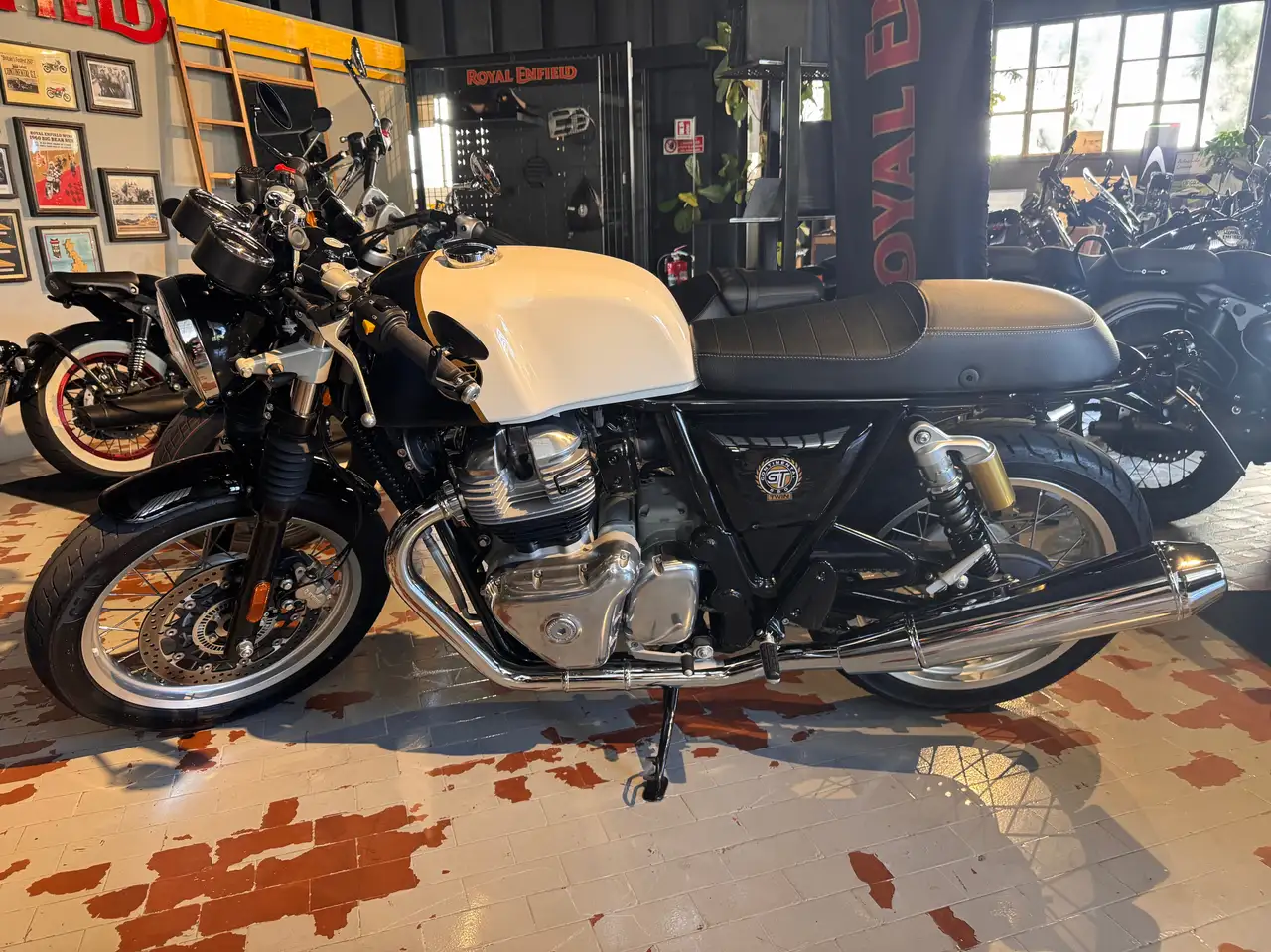 Royal Enfield Continental GT