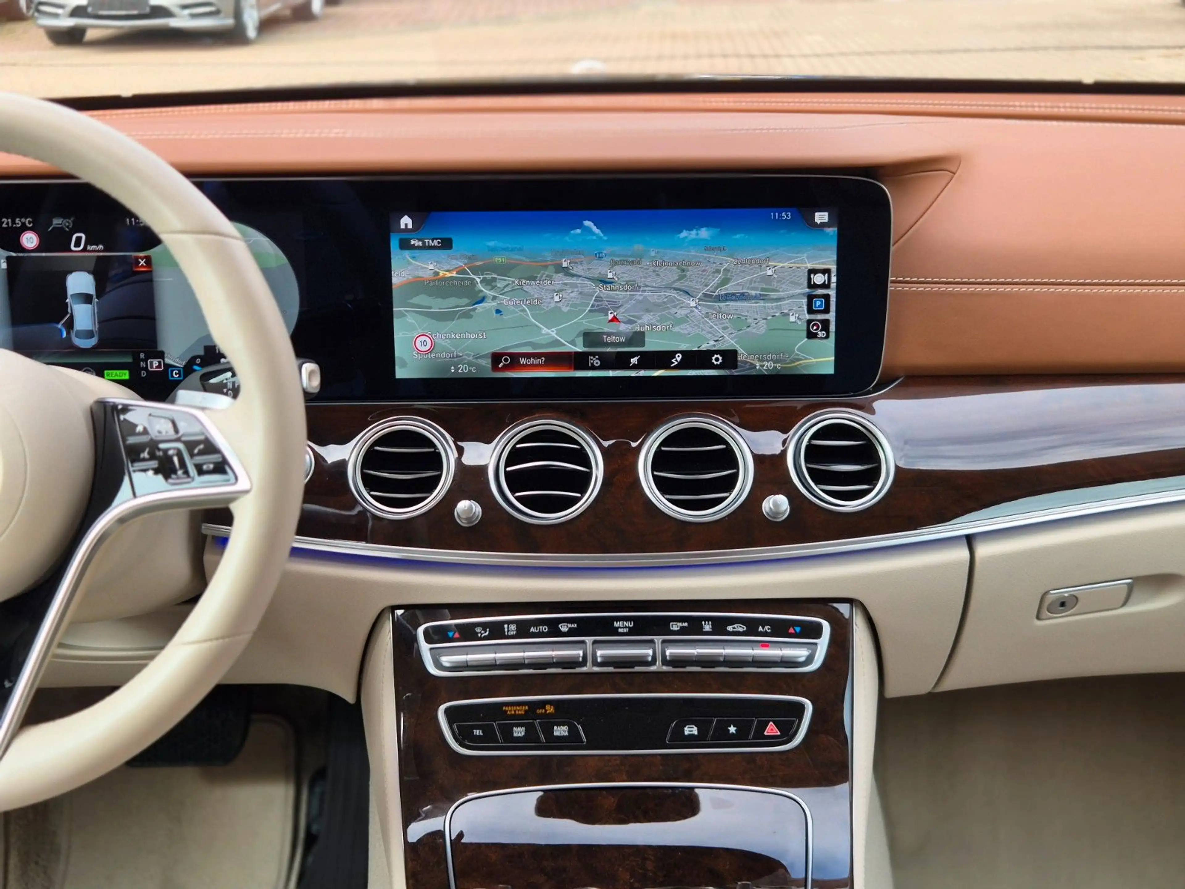 Mercedes-Benz E 300 E300e 4Matic Exclusive Designo Softclose Air 360 — photo 15