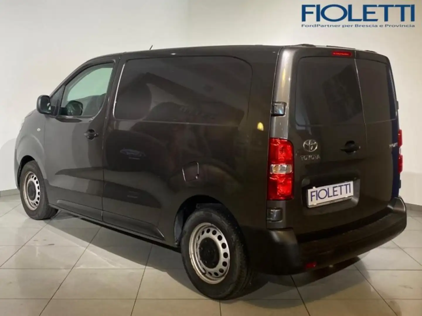 Toyota Proace 2ª SERIE 1.5D 120CV S&S PC-TN FURGONE COMPACT 3P. Grigio - 2