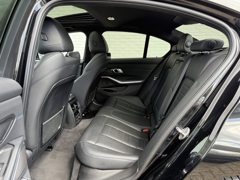 BMW 330 3-serie 330i M-Sport High Executive | Schuifdak | — photo 28