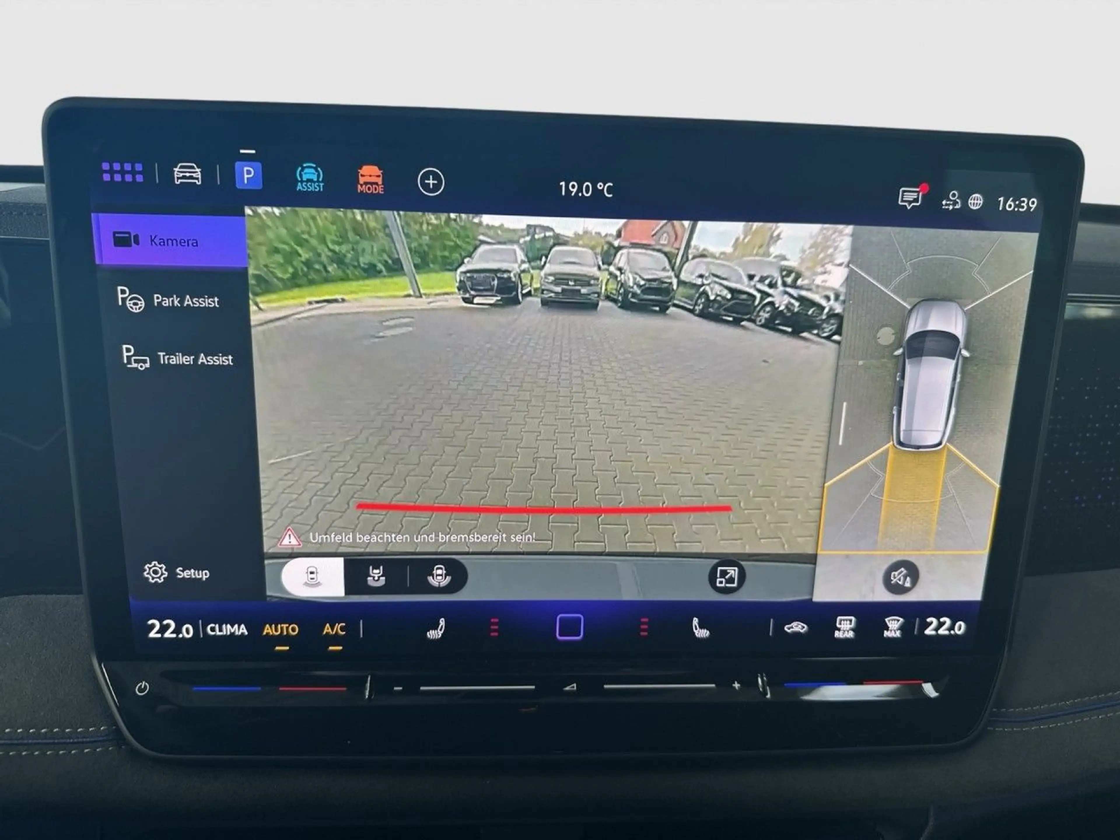 Volkswagen Tiguan 1.5 eTSI R-LINE + IQ DRIVE + AHK + MATRIX — photo 15