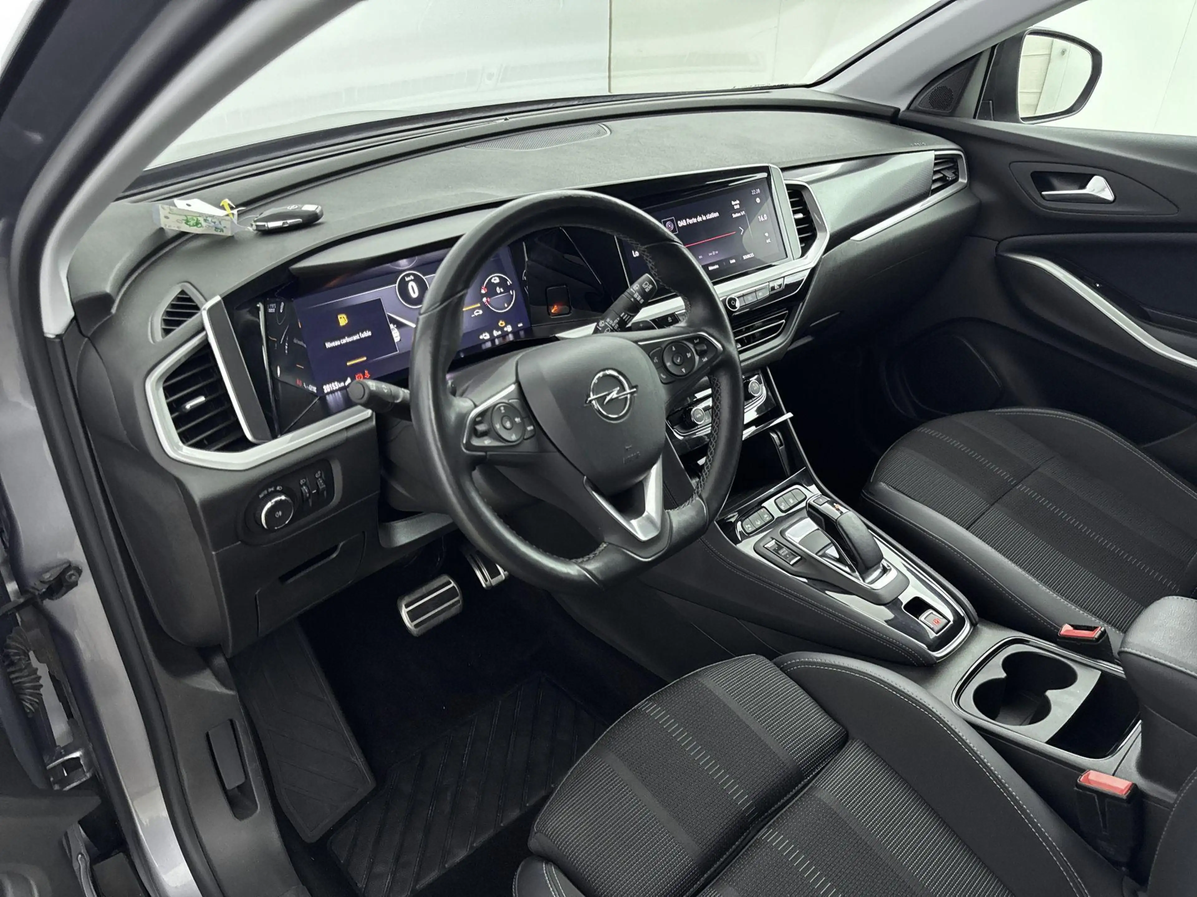 Opel Grandland 1.6 Turbo Plug-In Hybrid GS Line | Stuurwielverwar — photo 10
