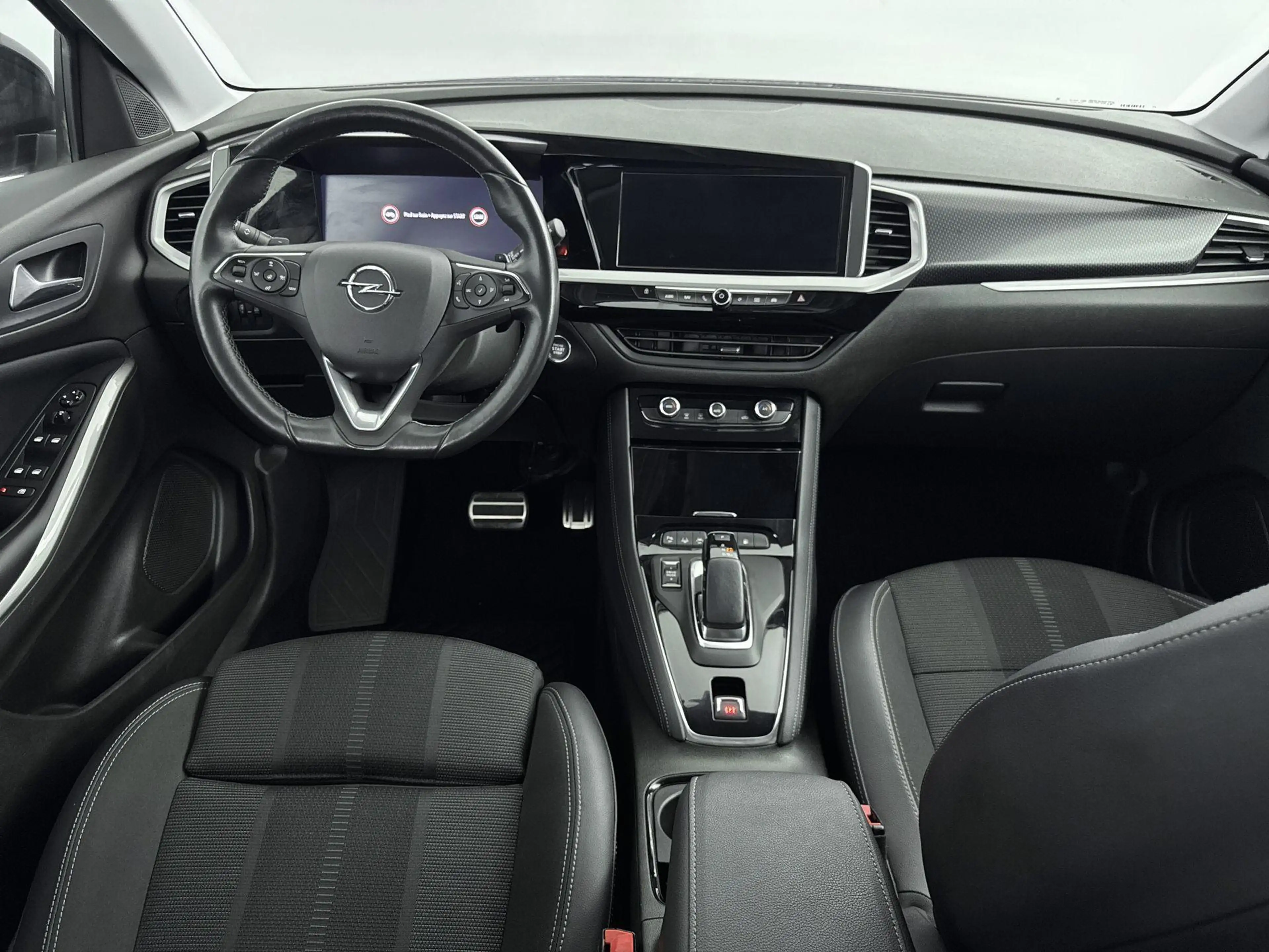 Opel Grandland 1.6 Turbo Plug-In Hybrid GS Line | Stuurwielverwar — photo 11