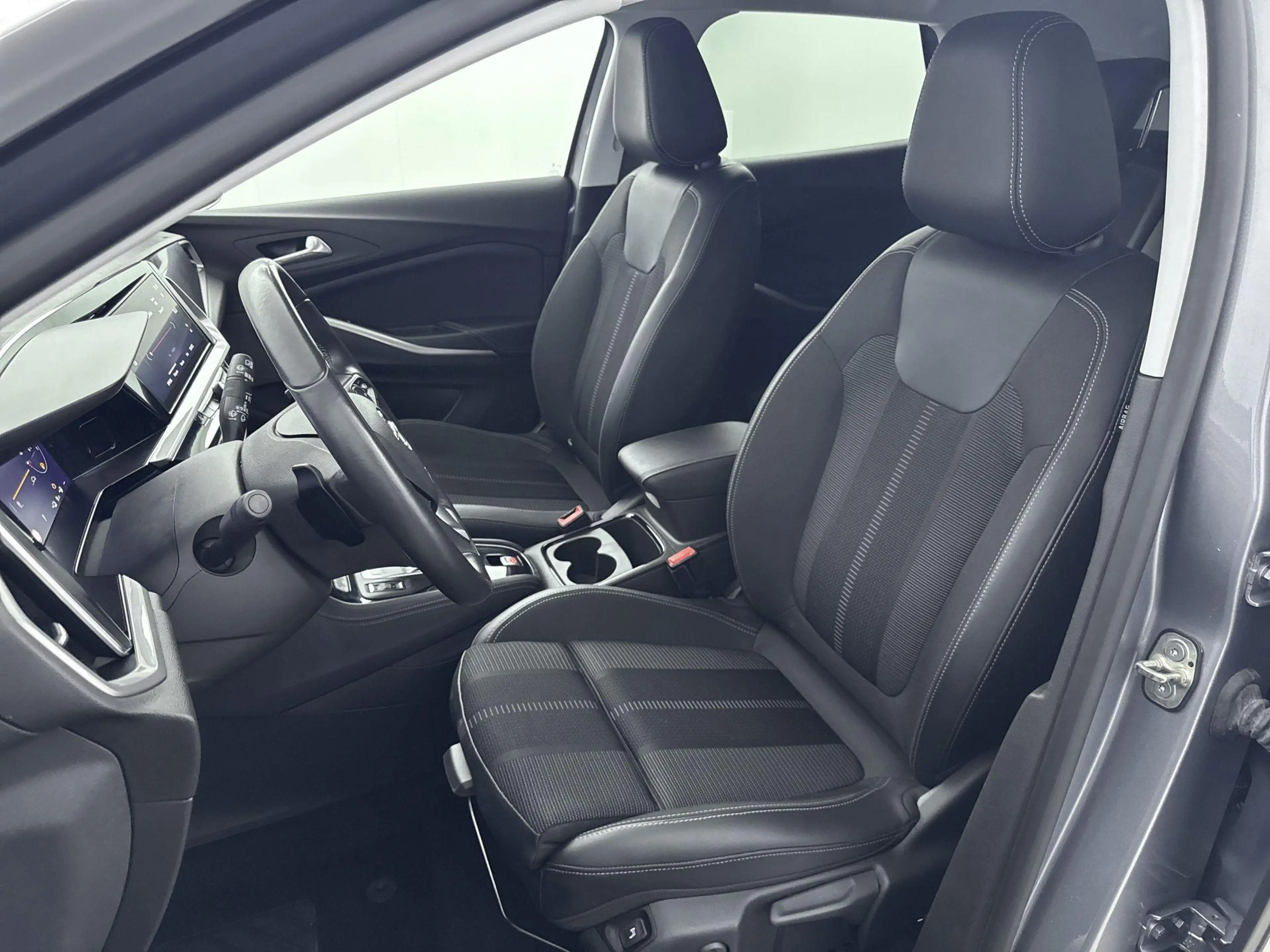 Opel Grandland 1.6 Turbo Plug-In Hybrid GS Line | Stuurwielverwar — photo 9