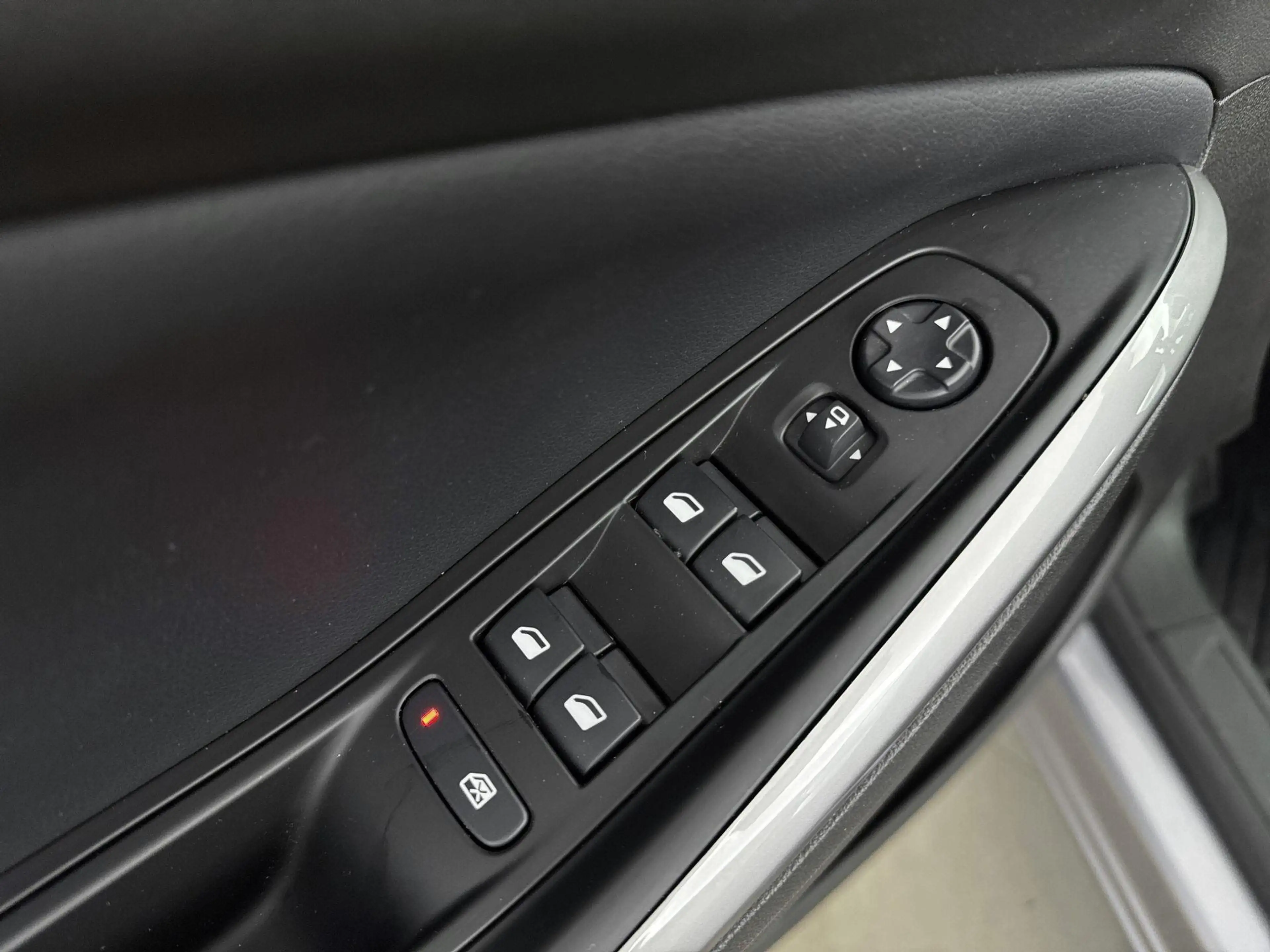 Opel Grandland 1.6 Turbo Plug-In Hybrid GS Line | Stuurwielverwar — photo 15