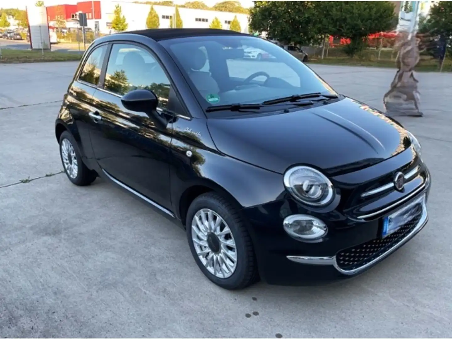 Fiat 500C DolceVita 1.0 Mild Hybrid EU6d UConnect elektron. Schwarz - 2