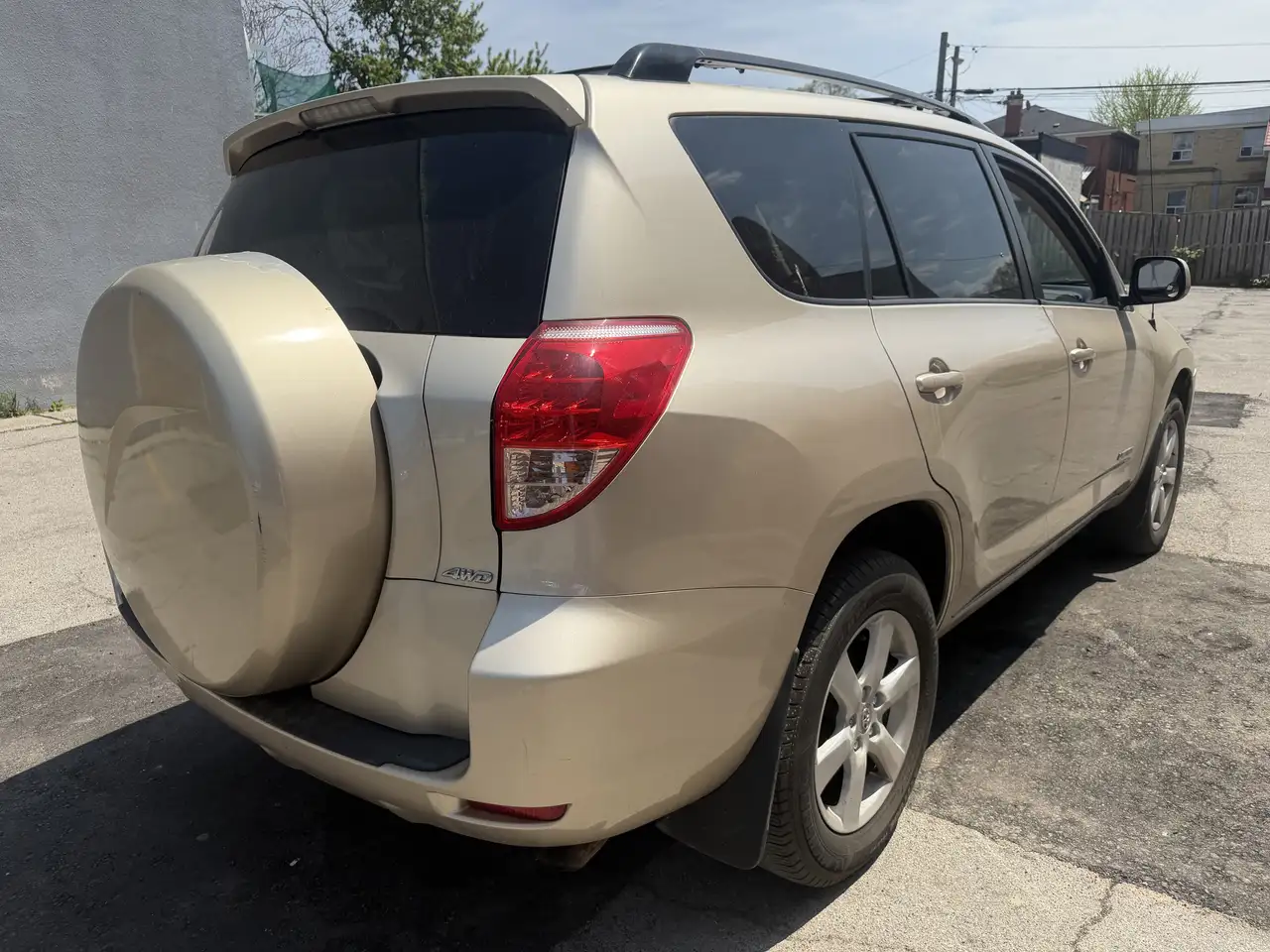 Toyota RAV 4 снимка Toyota RAV 4