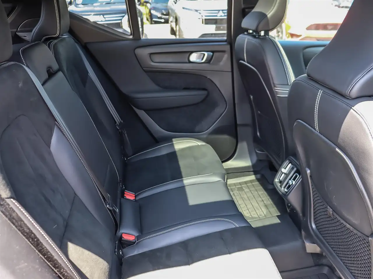 Volvo XC40 снимка Volvo XC40