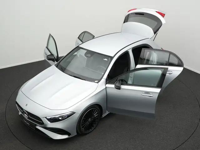 Mercedes-Benz A-Class view 14