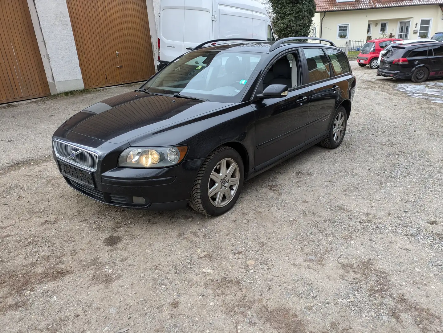 Volvo V50 2.0D Momentum AT-Import Alufelgen Klimaautomatik Schwarz - 1