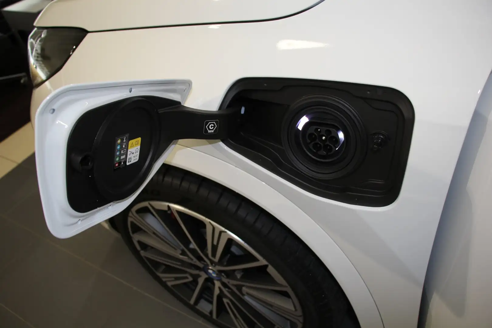 BMW X1 X1 xDrive25e Blanc - 2