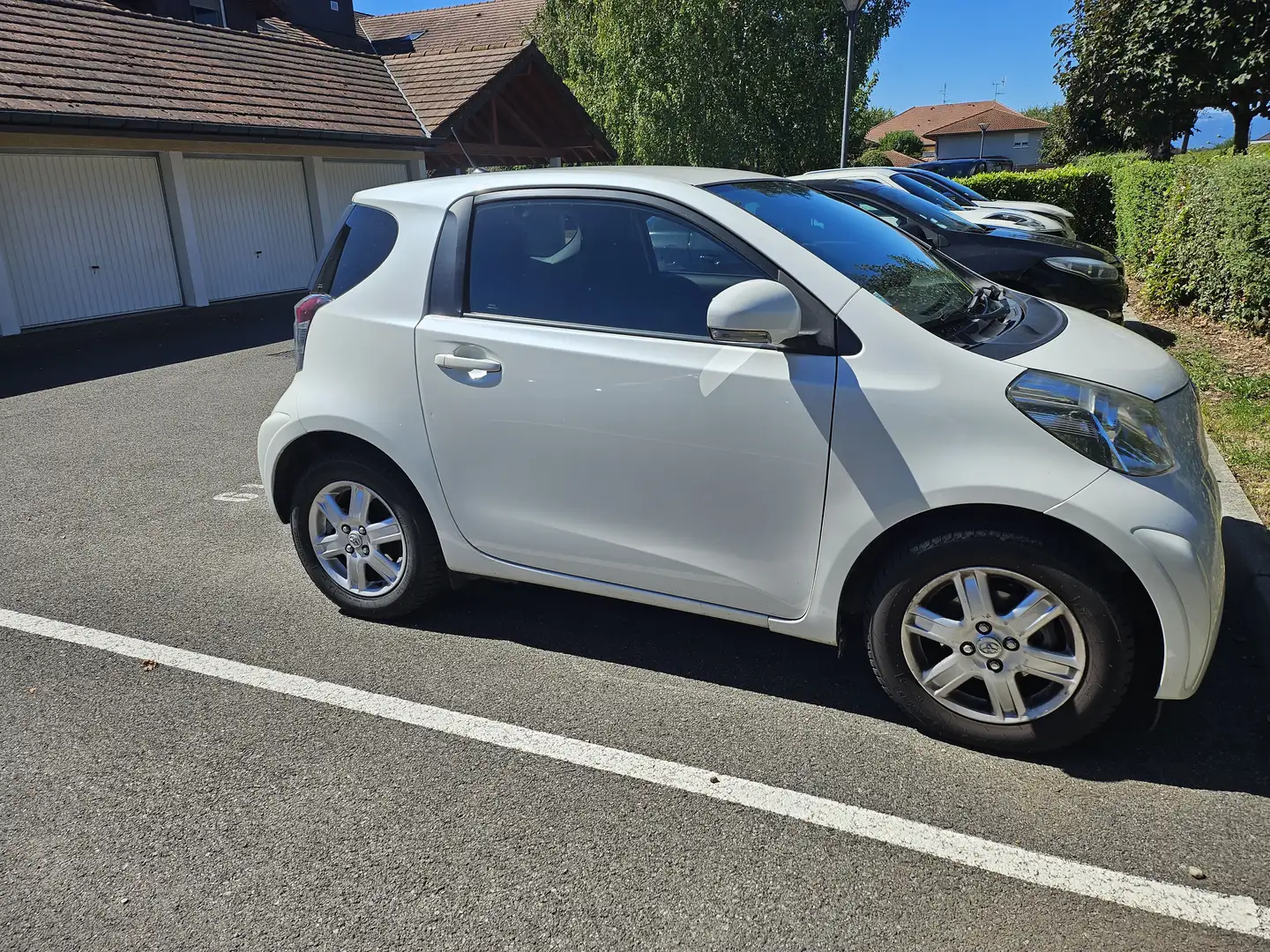 Toyota iQ iQ 68 VVT-i - 1
