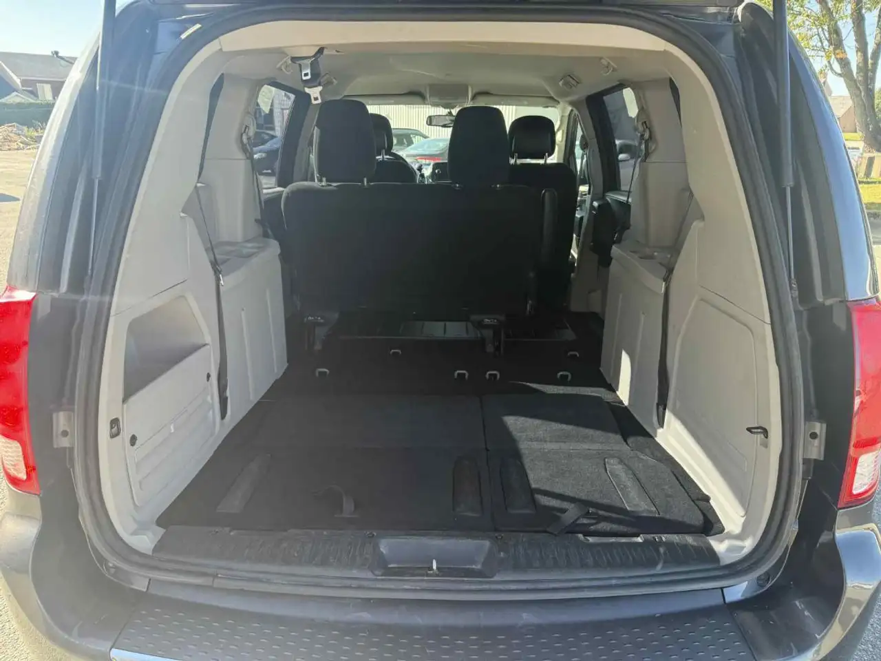 Dodge Grand Caravan fotografie Dodge Grand Caravan