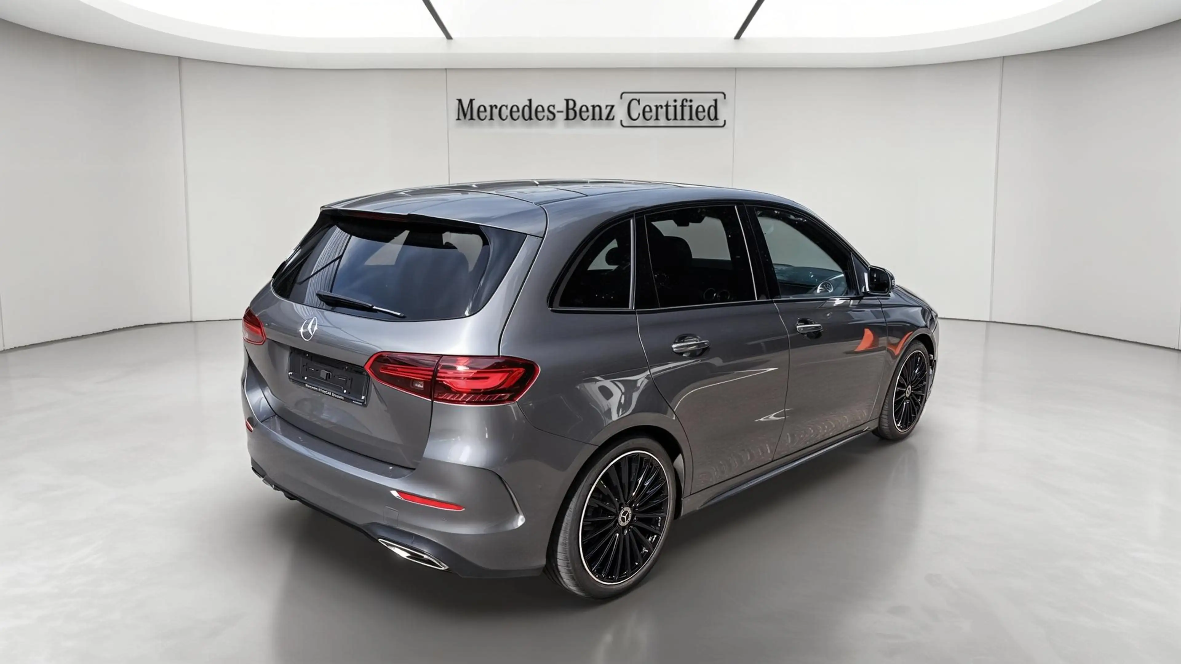 Mercedes-Benz B 180 B Star Edition — photo 3