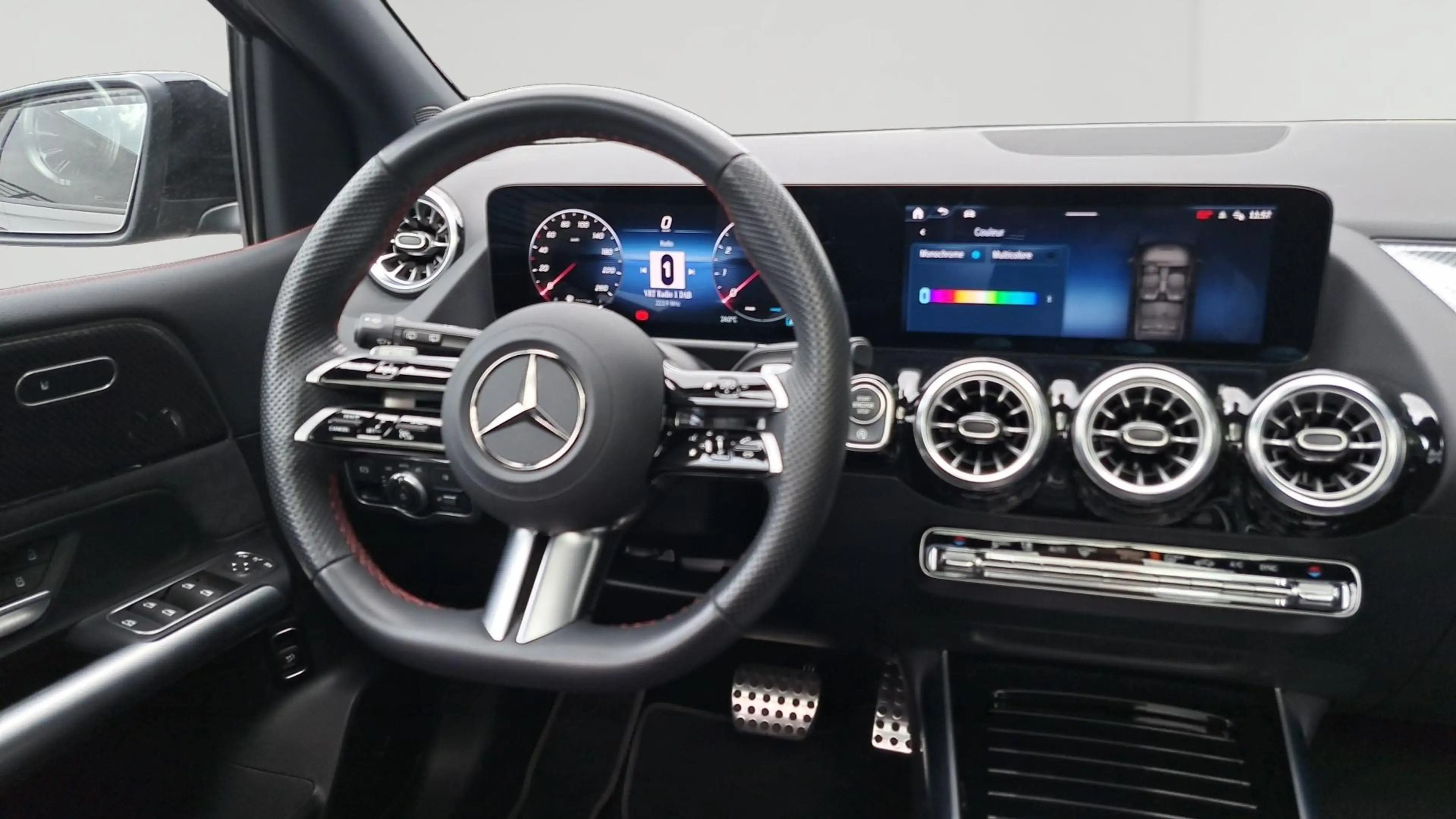 Mercedes-Benz B 180 B Star Edition — photo 10