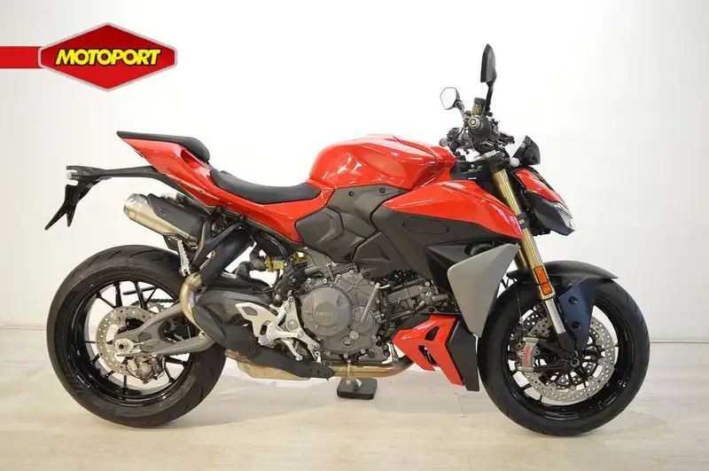 Ducati Streetfighter