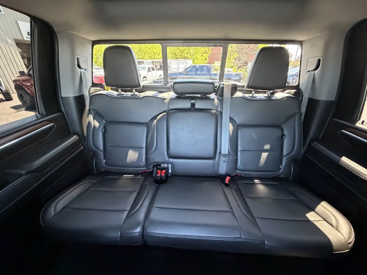 GMC Sierra 2500HD снимка GMC Sierra 2500HD