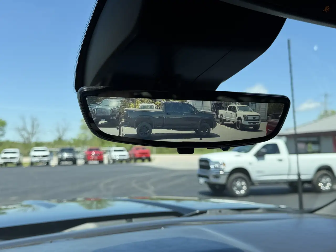 GMC Sierra 2500HD снимка GMC Sierra 2500HD