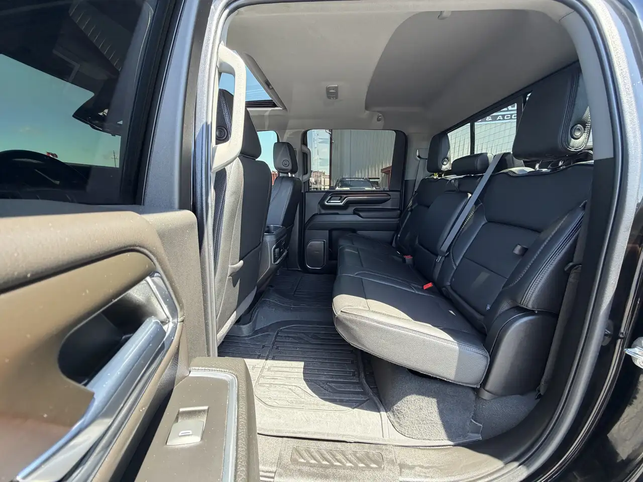 GMC Sierra 2500HD снимка GMC Sierra 2500HD