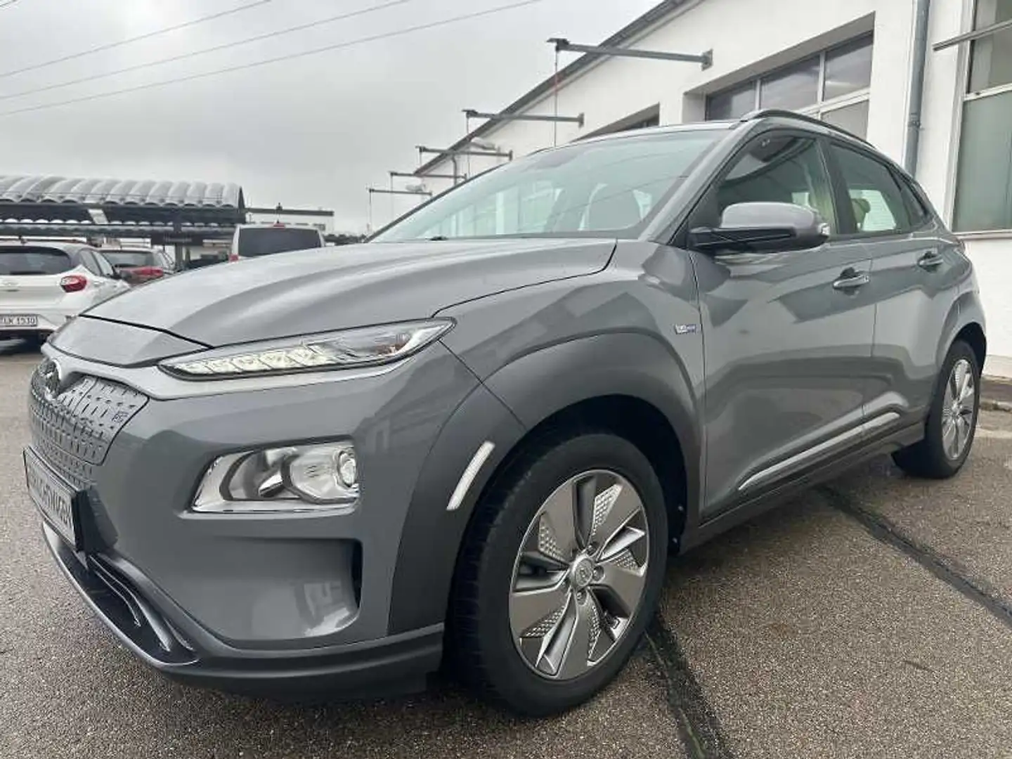 Hyundai KONA Elektro 39kWh Gris - 1