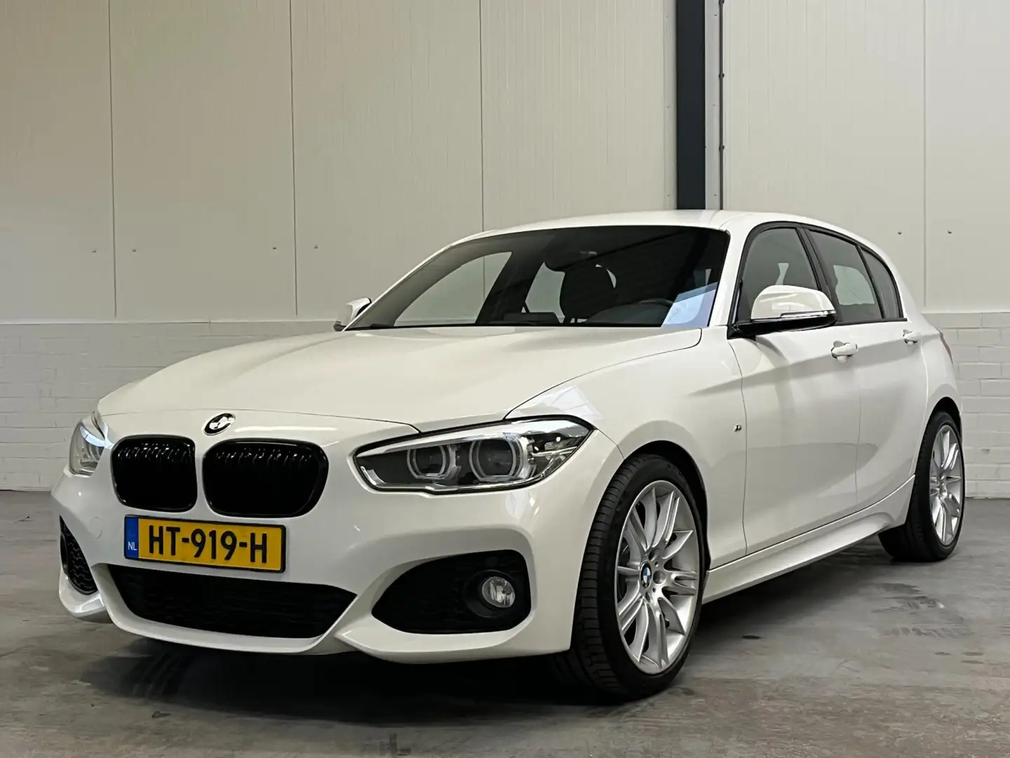BMW 116 1-serie 116i M Sport|18 Inch|Alcantara|Stoelverwar Blanc - 2