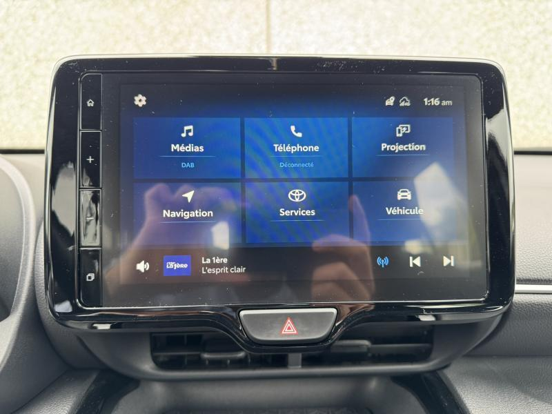 Toyota Yaris Cross 1.5 HSD Dynamic Plus Bi Ton + Confort Pack ! — photo 21