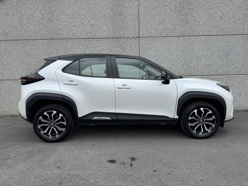 Toyota Yaris Cross 1.5 HSD Dynamic Plus Bi Ton + Confort Pack ! — photo 5
