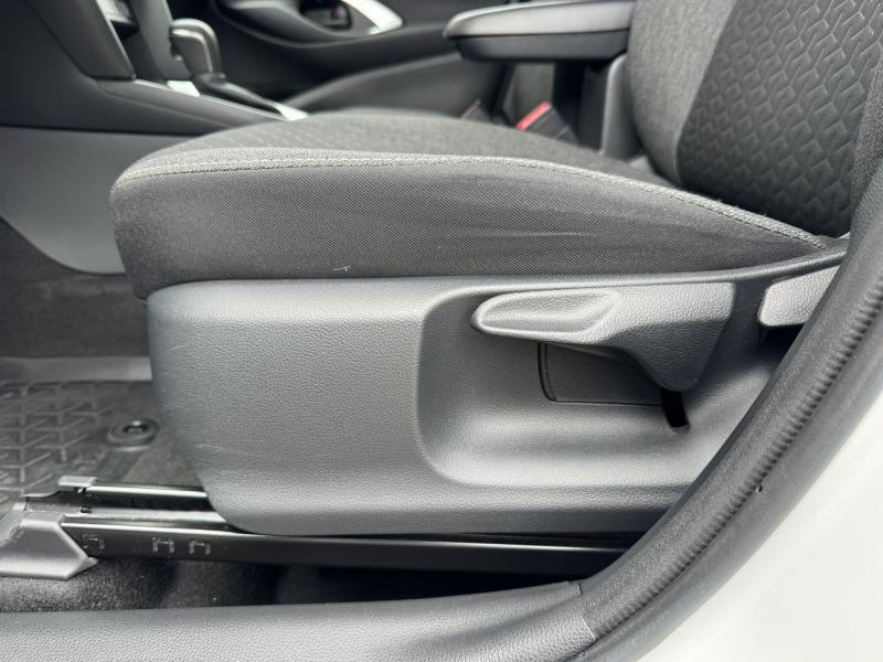 Toyota Yaris Cross 1.5 HSD Dynamic Plus Bi Ton + Confort Pack ! — photo 13