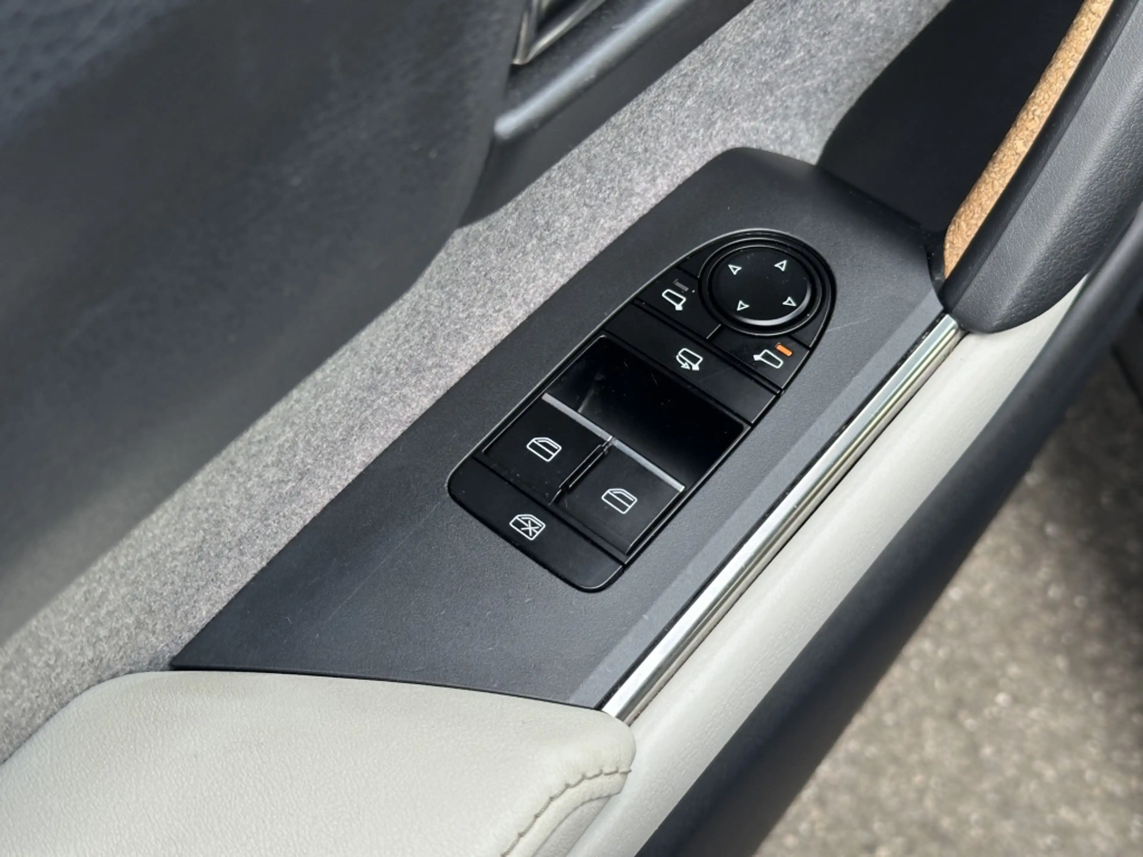 Mazda MX-30 e-SkyActiv 145PK Comfort / Modern interieur / 3-to — photo 20