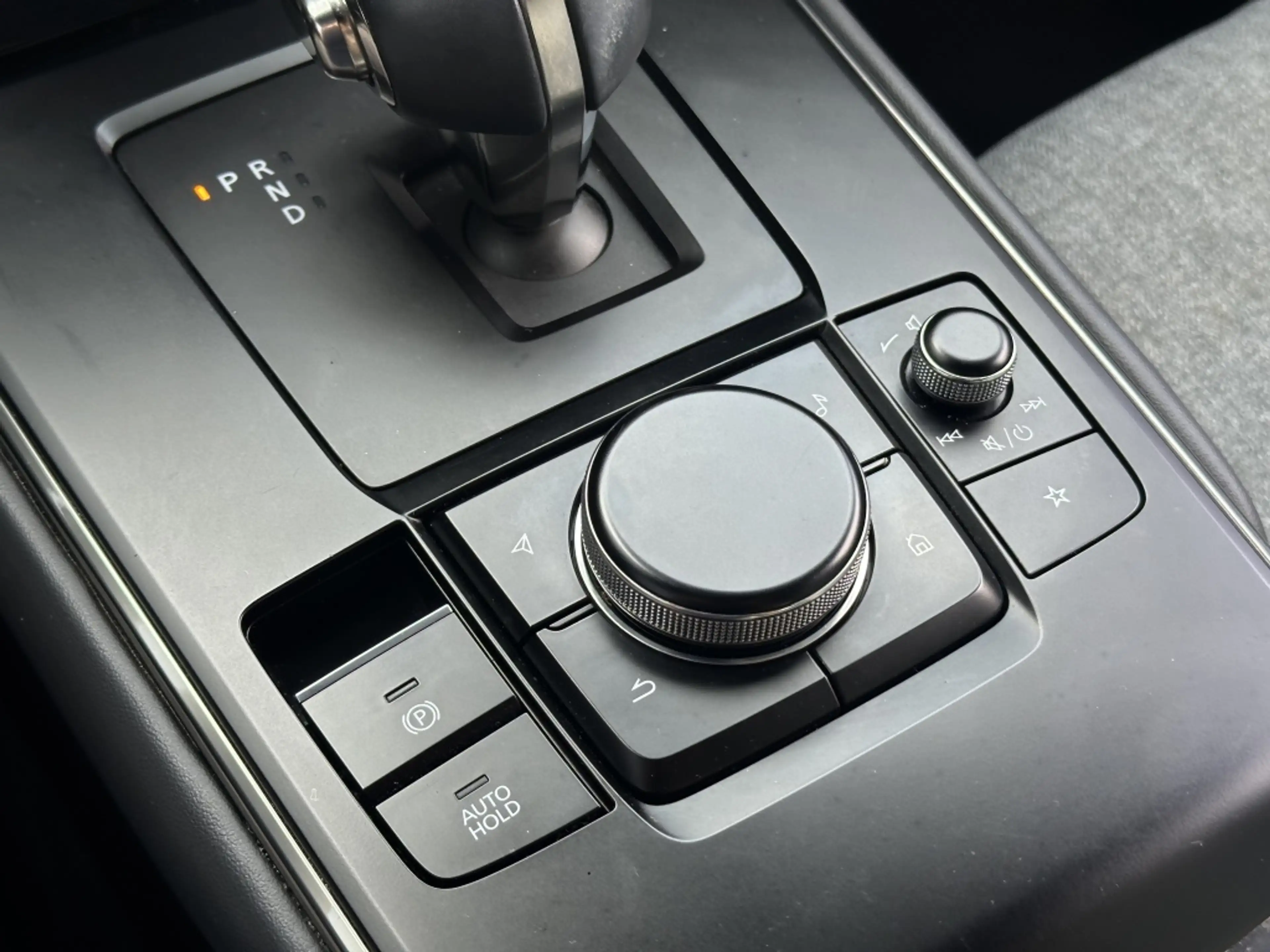 Mazda MX-30 e-SkyActiv 145PK Comfort / Modern interieur / 3-to — photo 29