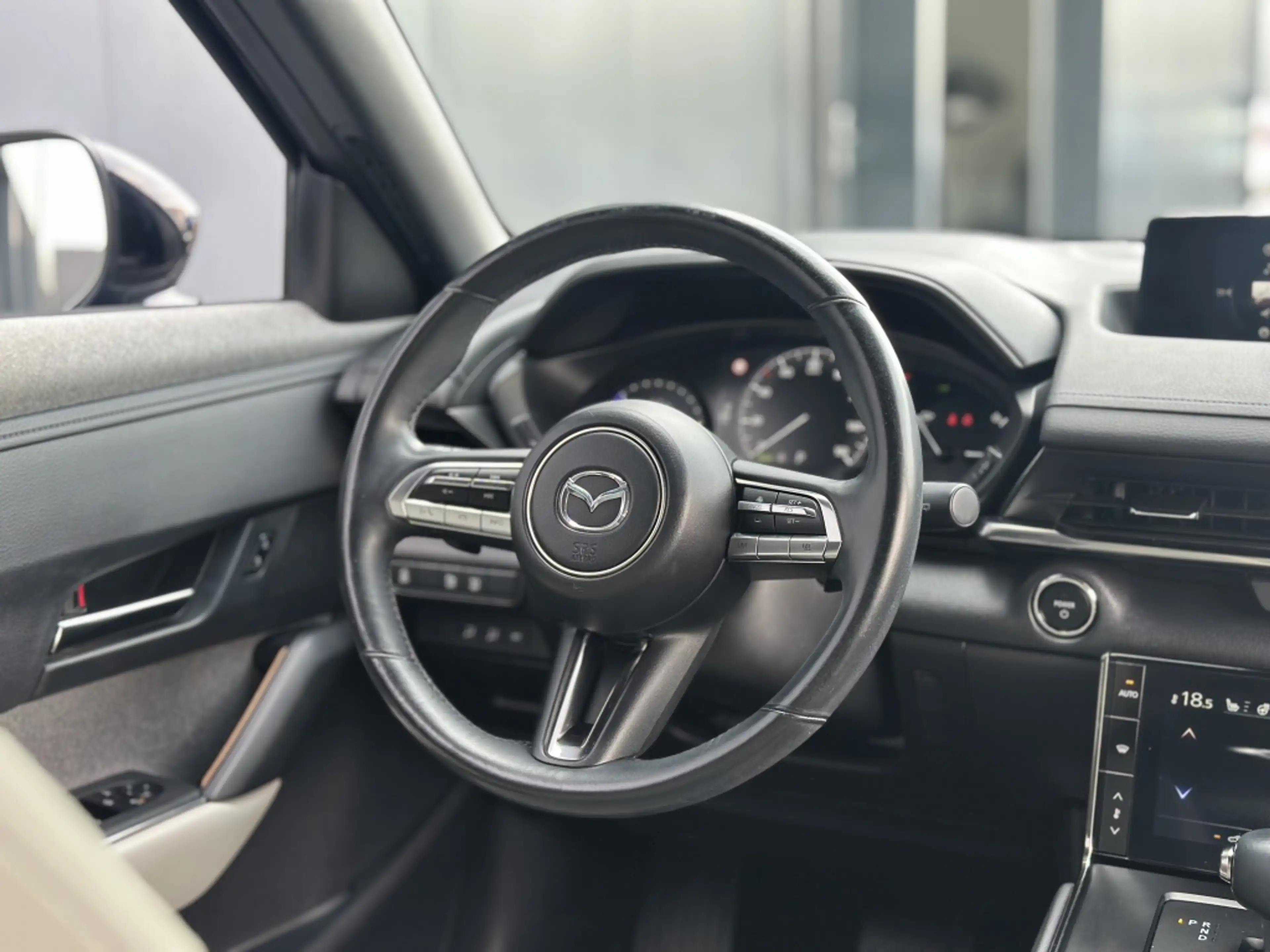 Mazda MX-30 e-SkyActiv 145PK Comfort / Modern interieur / 3-to — photo 19
