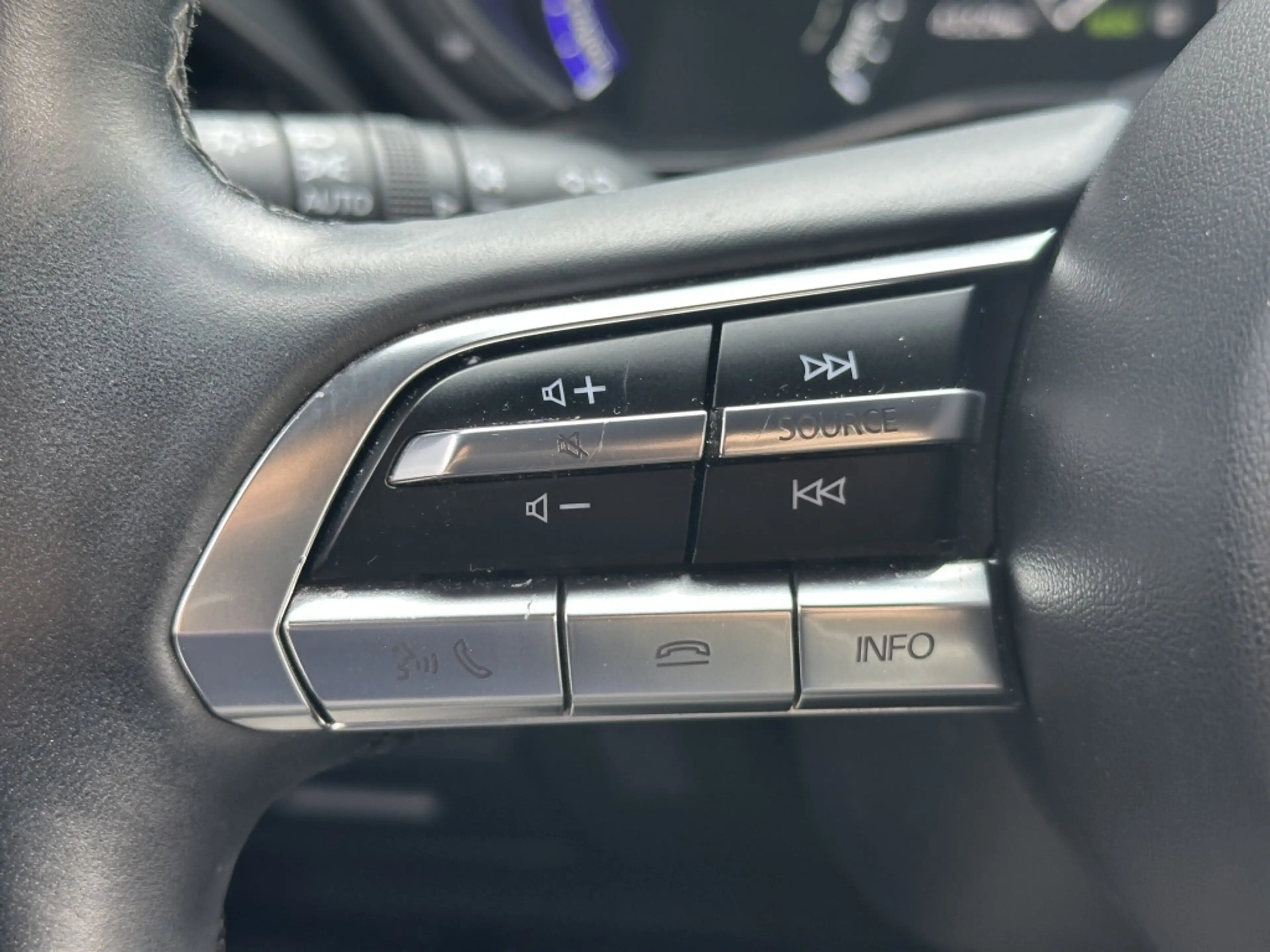 Mazda MX-30 e-SkyActiv 145PK Comfort / Modern interieur / 3-to — photo 25
