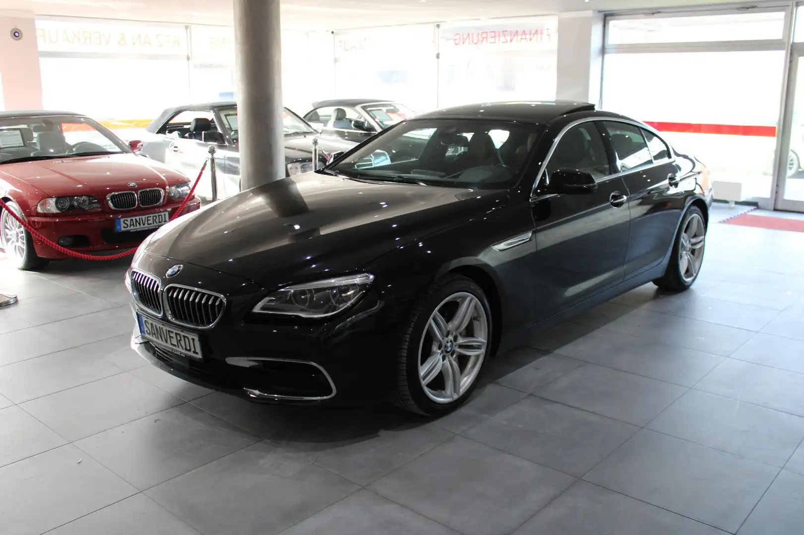 BMW 640 640d xDrive Gran Coupé INDIVIDUAL PANO HEAD-UP Noir - 1