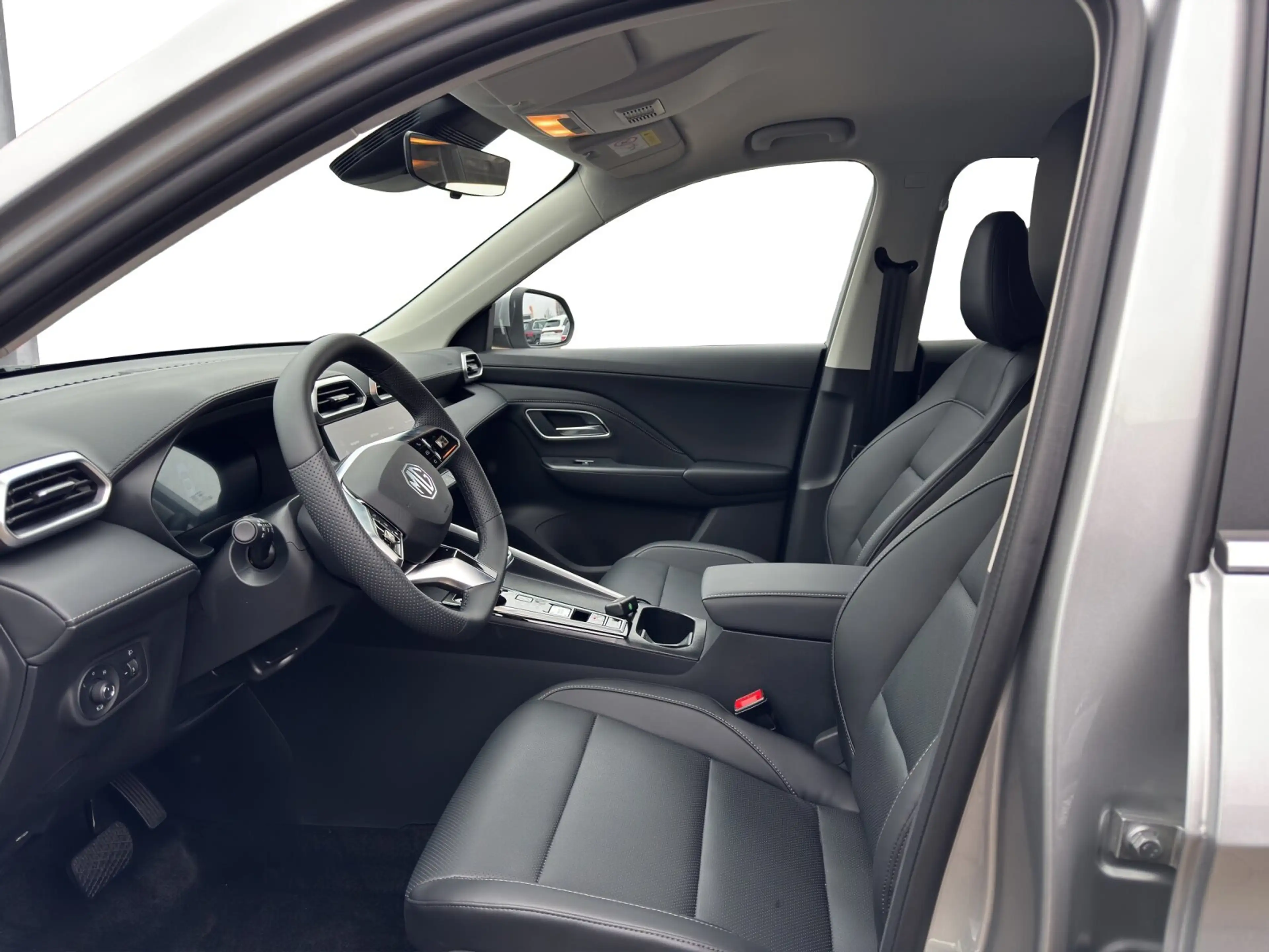 MG ZS Hybrid+ Luxury MY26 *SHZ*360°*LED*Schiebedach — photo 9