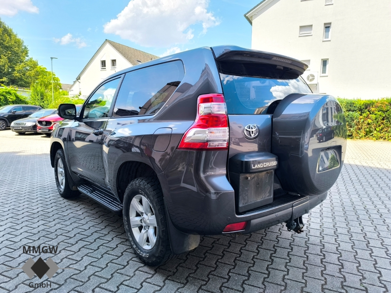 Toyota Land Cruiser Comfort DAB/SHZ/Temp/Kamera/Keyless/Alarm — photo 6