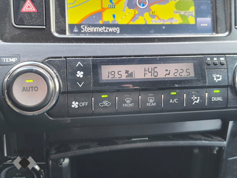 Toyota Land Cruiser Comfort DAB/SHZ/Temp/Kamera/Keyless/Alarm — photo 10