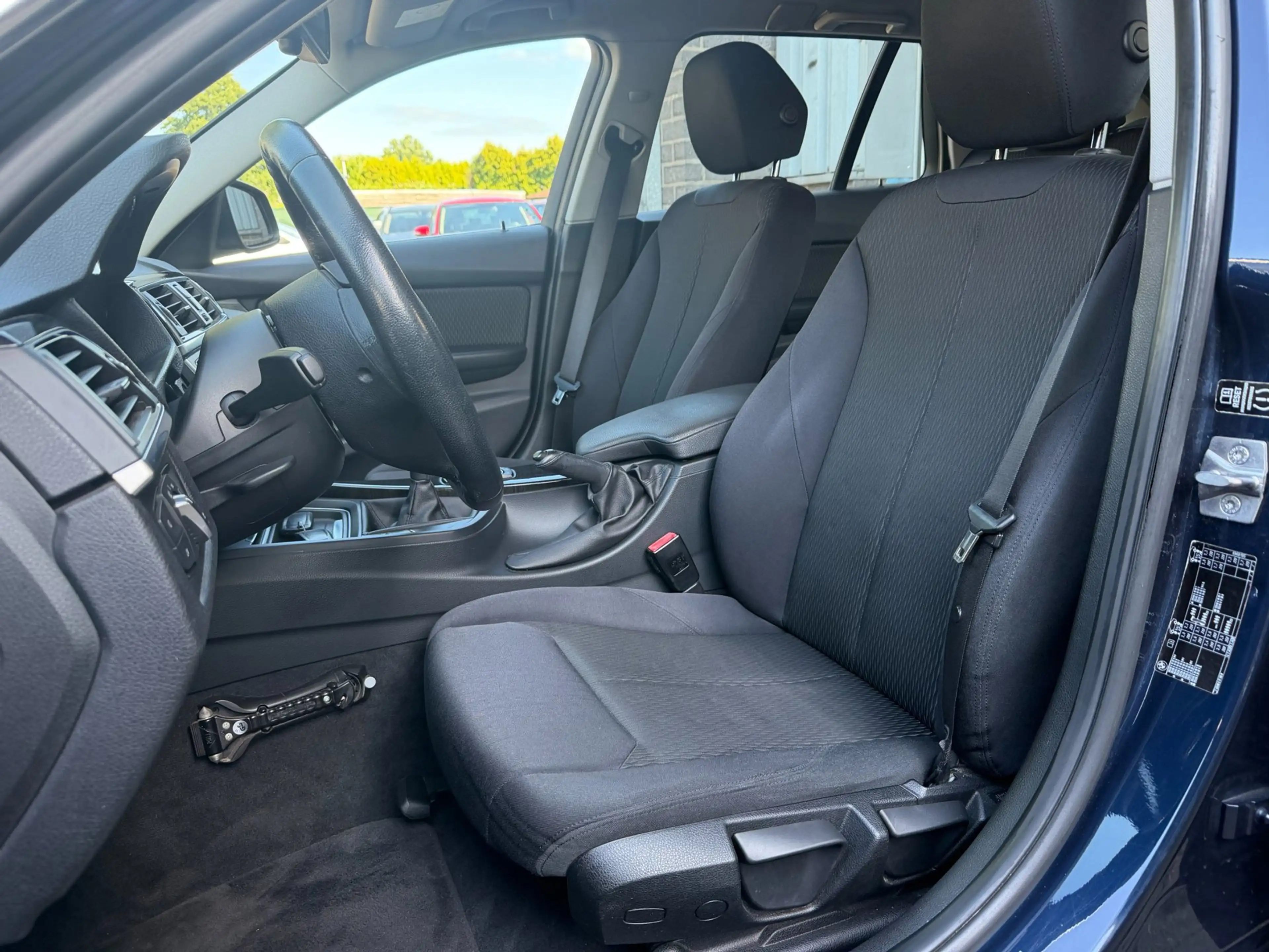 BMW 316 3-serie Touring 316i Executive Sport — photo 11
