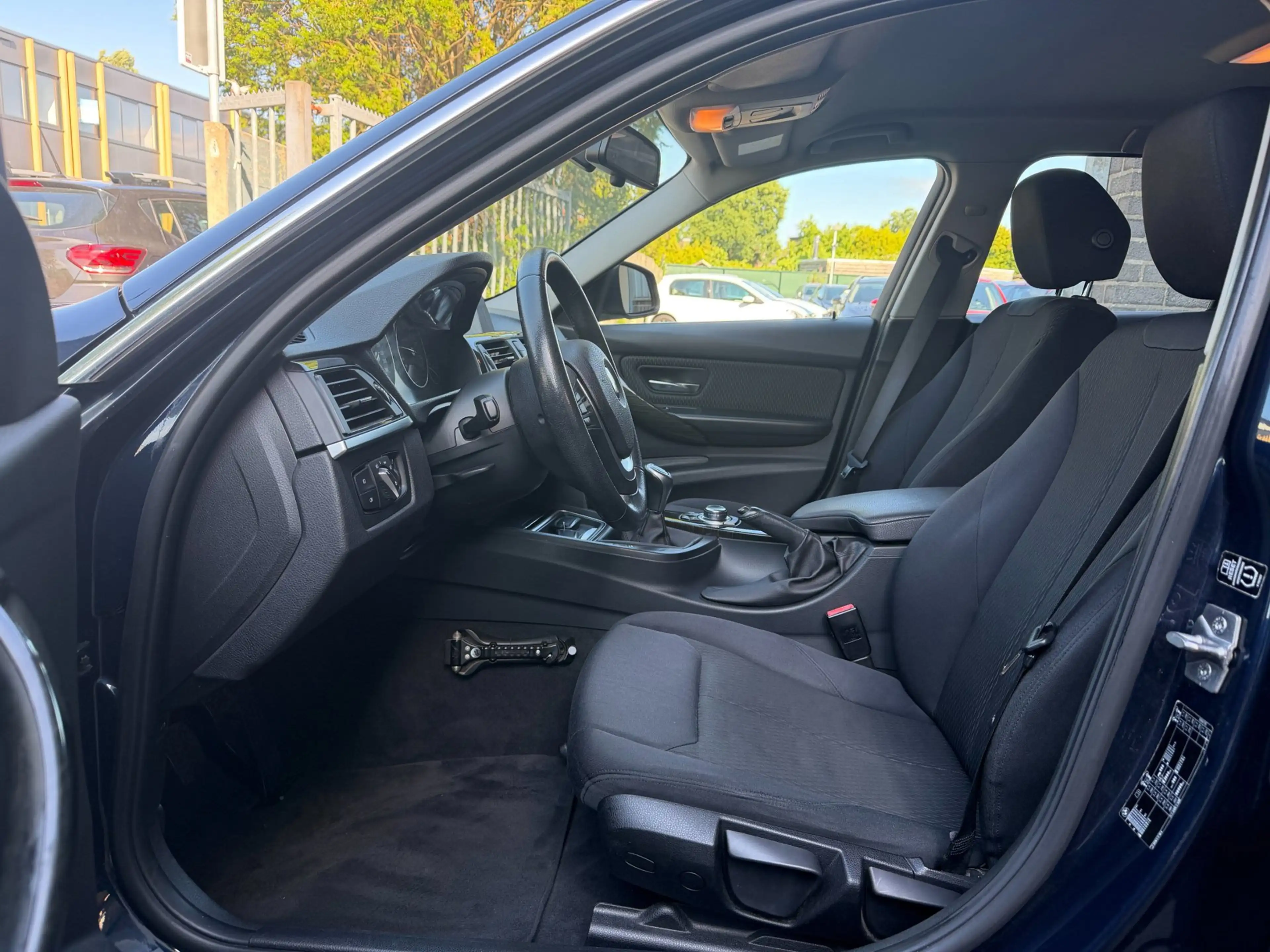 BMW 316 3-serie Touring 316i Executive Sport — photo 10