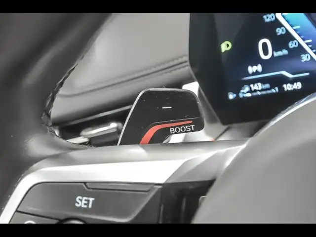 BMW 2 Series view 17