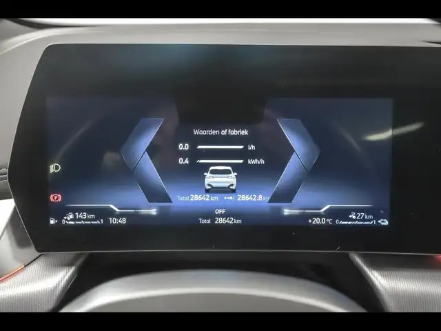 BMW 2 Series view 10