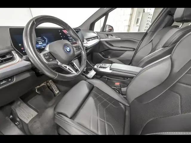 BMW 2 Series view 6