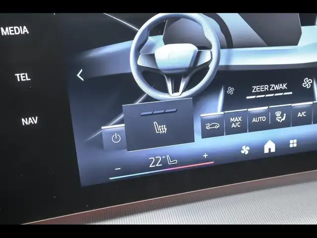 BMW 2 Series view 13